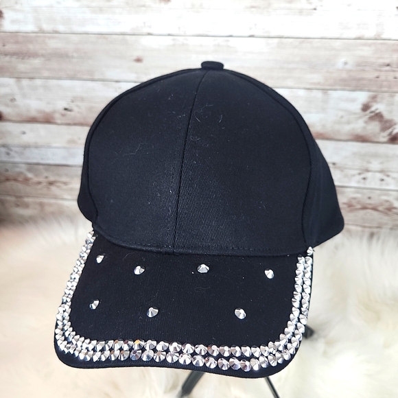 NWOT, Fashion Cap, Women's fashion  Cap, Black w/stones. Super Cute! Adjustable. - Picture 3 of 5